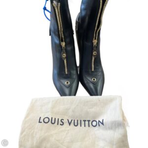 Boots Luxury Designer By Louis Vuitton In Black, Size: 9