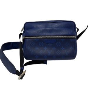 Louis Vuitton Outdoor Messenger Taigara Luxury Handbag