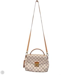Handbag Luxury Designer By Louis Vuitton, Size: Medium
